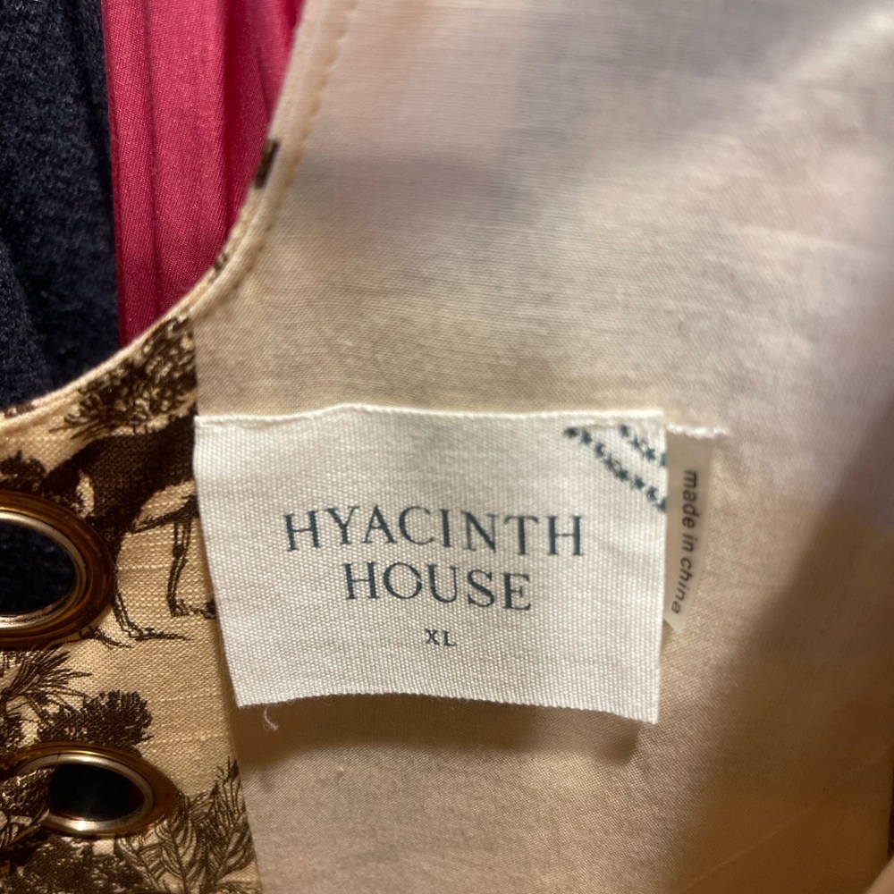 Patterned Hyacinth House Dress - Picture 3 of 4